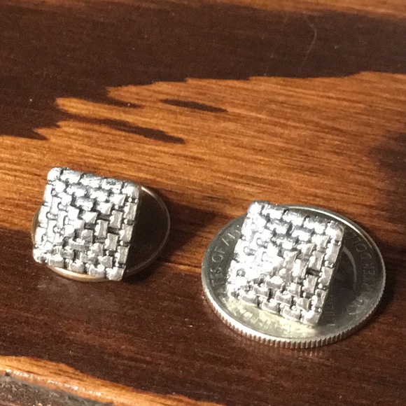 Silver Earrings - Picture 7 of 7